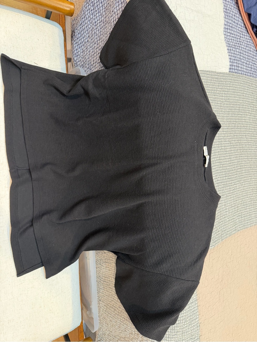 Zenana Outfitters Black Short Sleeve Knit Top